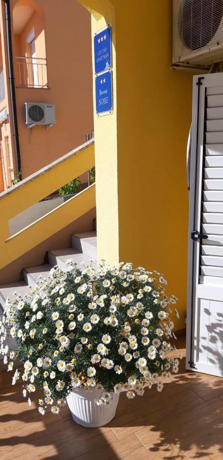 Apartment And Room Hudoletnjak Сило Экстерьер фото