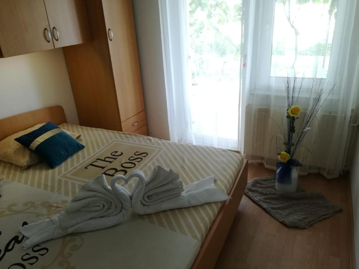 Apartment And Room Hudoletnjak Сило Экстерьер фото